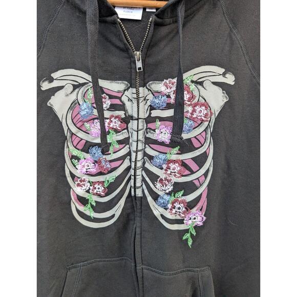 Torrid Rib Floral Classic Fit Super Soft Zip Sweatshirt Black SZ 0 L 12 NWT - Picture 2 of 7